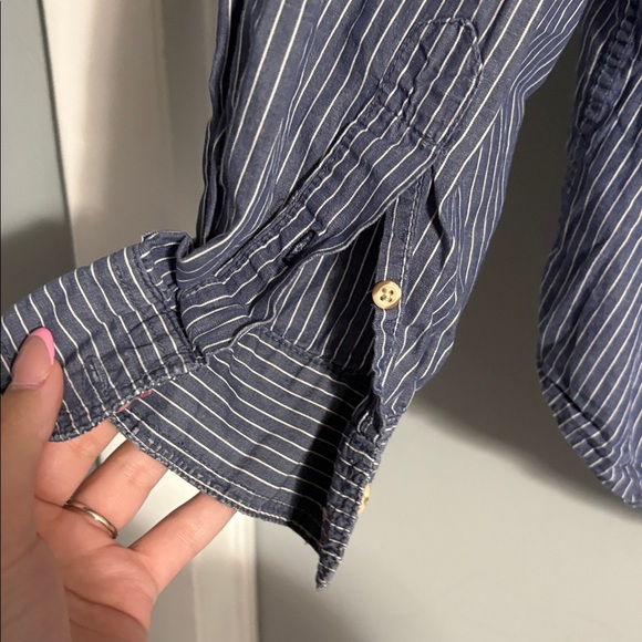 Wrangler button up - Picture 4 of 6